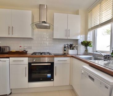 Dowdeswell Close - Photo 6