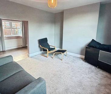 2 bedroom end of terrace house to rent - Photo 1