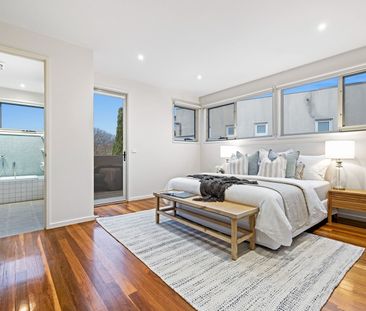 256. Beach Road, Black Rock VIC 3193 - House For Rent | Domain - Photo 6