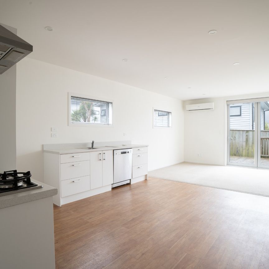 13/32 Dr Taylor Terrace, Johnsonville - Photo 1