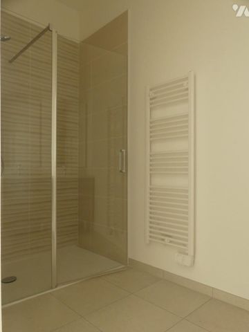 A LOUER APPARTEMENT 45 M² 35600 REDON CENTRE ILLE ET VILAINE BRETAGNE SUD - Photo 2