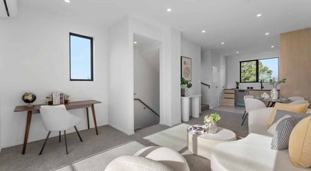 Not your average cookie-cutter townhouse - Photo 3