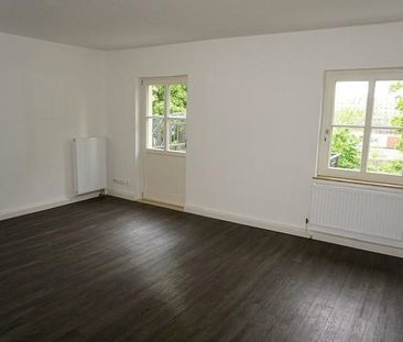 Attraktiv! Tolle 3-Zimmer-Wohnung mit Balkon für eine kleine Familie - Photo 2