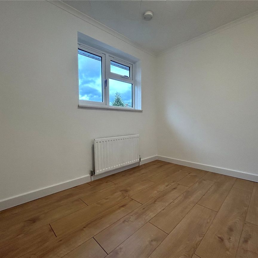 Stag Hill, Basingstoke, Hampshire, RG22 - Photo 1