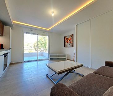 Location Appartement 1 pièce Meublé 30m² AJACCIO 20000 - Photo 3