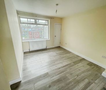 Morrison Street, Swindon - Photo 5