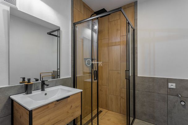 Blisko metra | Po remoncie | Balkon - Zdjęcie 1