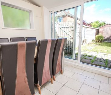 *VIRTUAL VIEWING AVAILABLE – PLEASE CONTACT US FOR MORE INFORMATION... - Photo 3