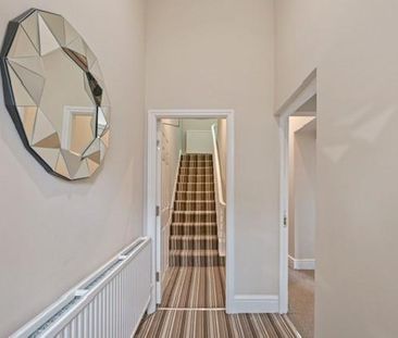 5 bedroom terraced house to rent - Photo 3