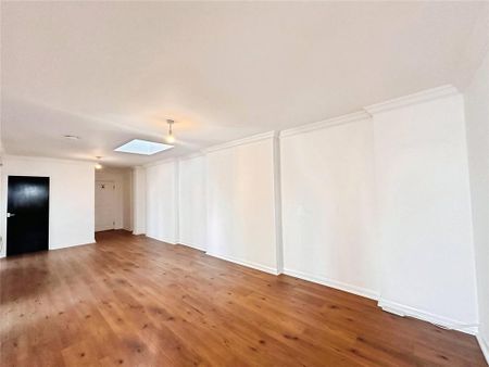 3 bedroom flat to rent - Photo 2