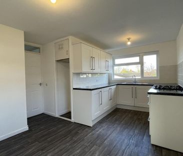 3 bedroom bungalow to rent - Photo 1