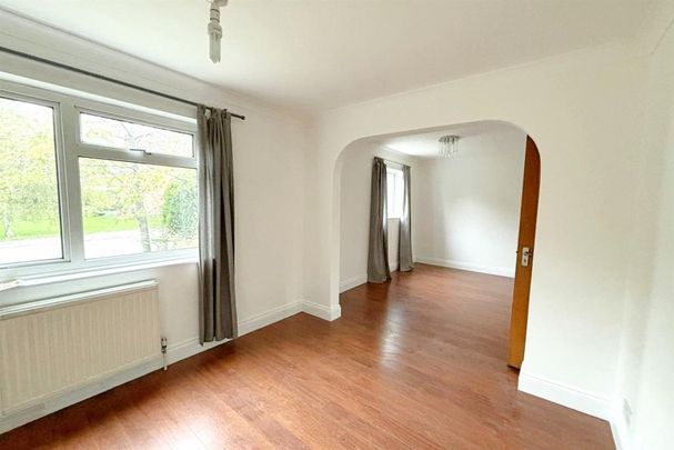 4 bedroom detached house to rent - Photo 1