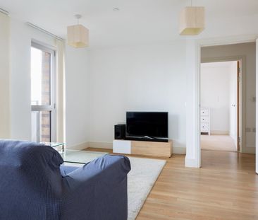 1 Bed Flat, Ivy Point, E3 - Photo 2