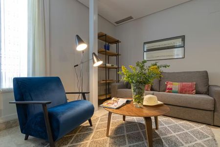 Calle San Bernardo, Sevilla, Andalusia 41018 - Photo 4