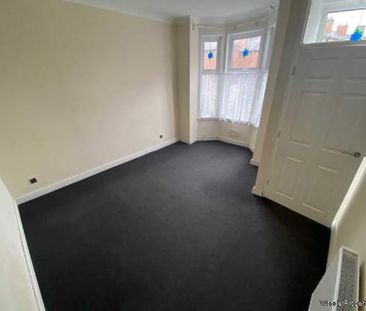 3 bedroom property to rent in Wolverhampton - Photo 3