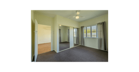 Charming High-Set Queenslander Offering Comfortable Family Living - Photo 2