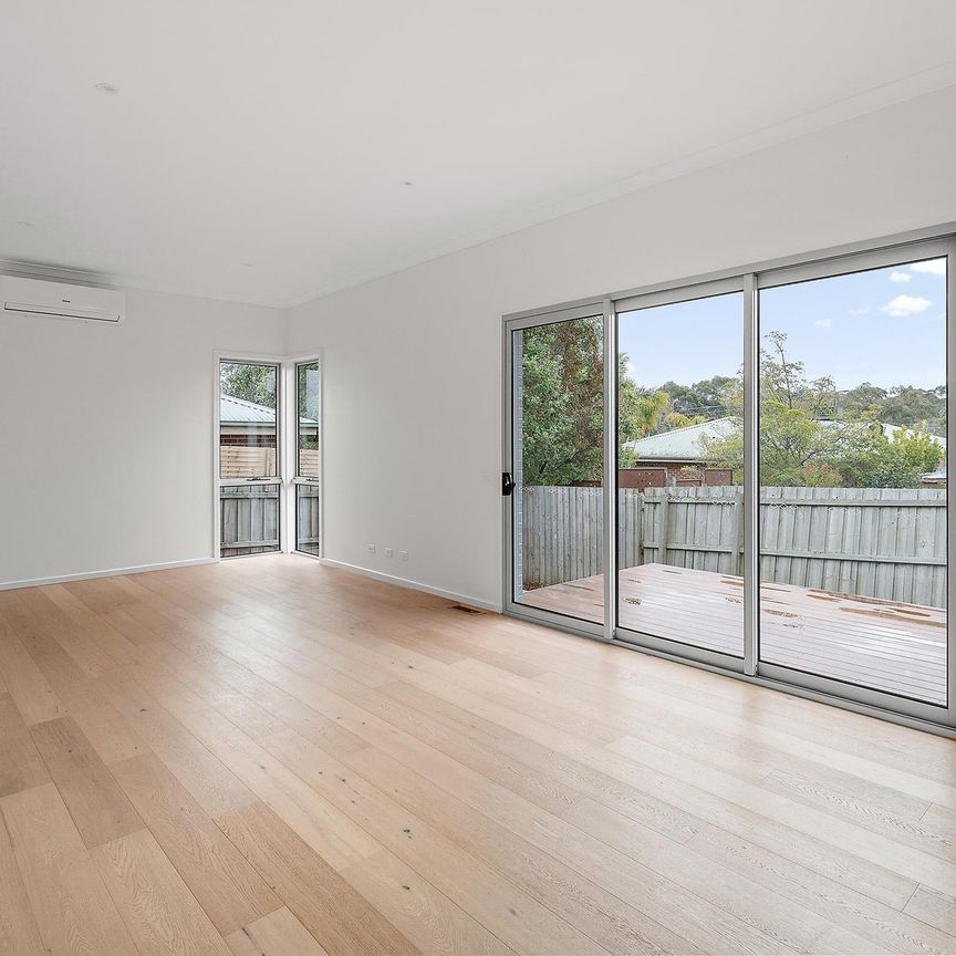 2/20 Diana Street, Croydon - Photo 1