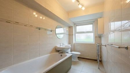 Room in a Shared Flat, Calais St, SE5 - Photo 5
