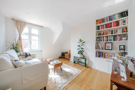 1 bedroom flat to rent - Photo 2