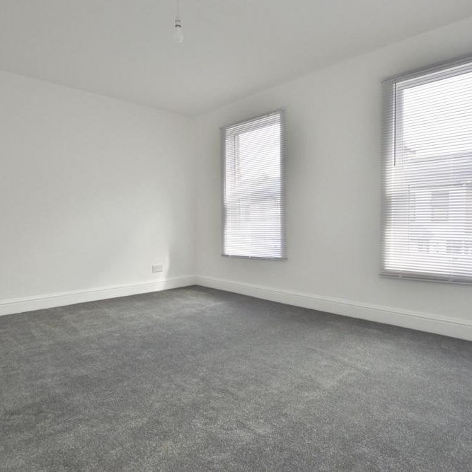 5 bedroom terraced house to rent - Photo 1