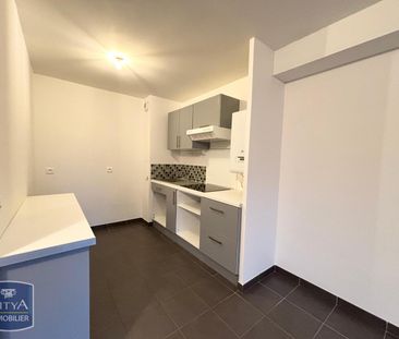 Location Appartement 2 pièces 45m² ST SAULVE 59880 - Photo 1