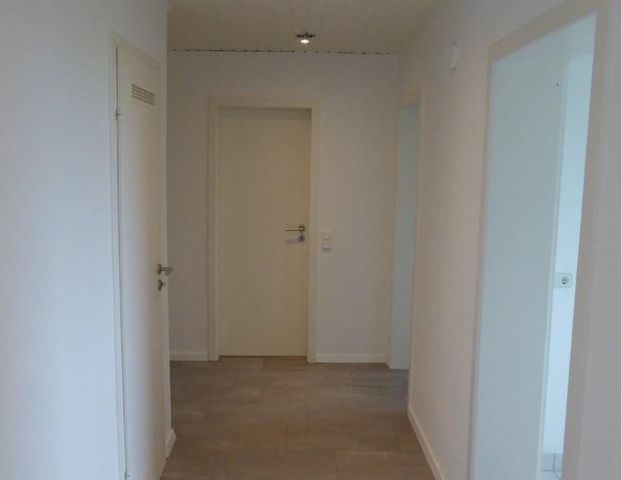 Wohnung mit Terrasse in Velbert-Neviges zu vermieten - Photo 1