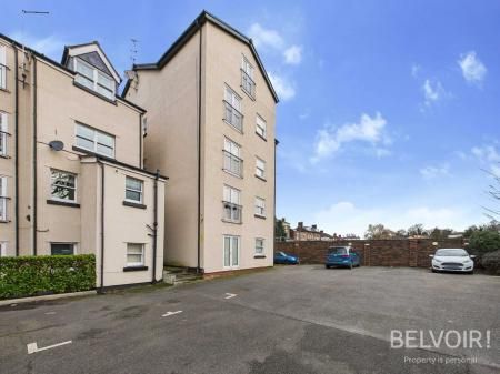 Sandown Lane, Wavertree, Liverpool, L15 - Photo 2