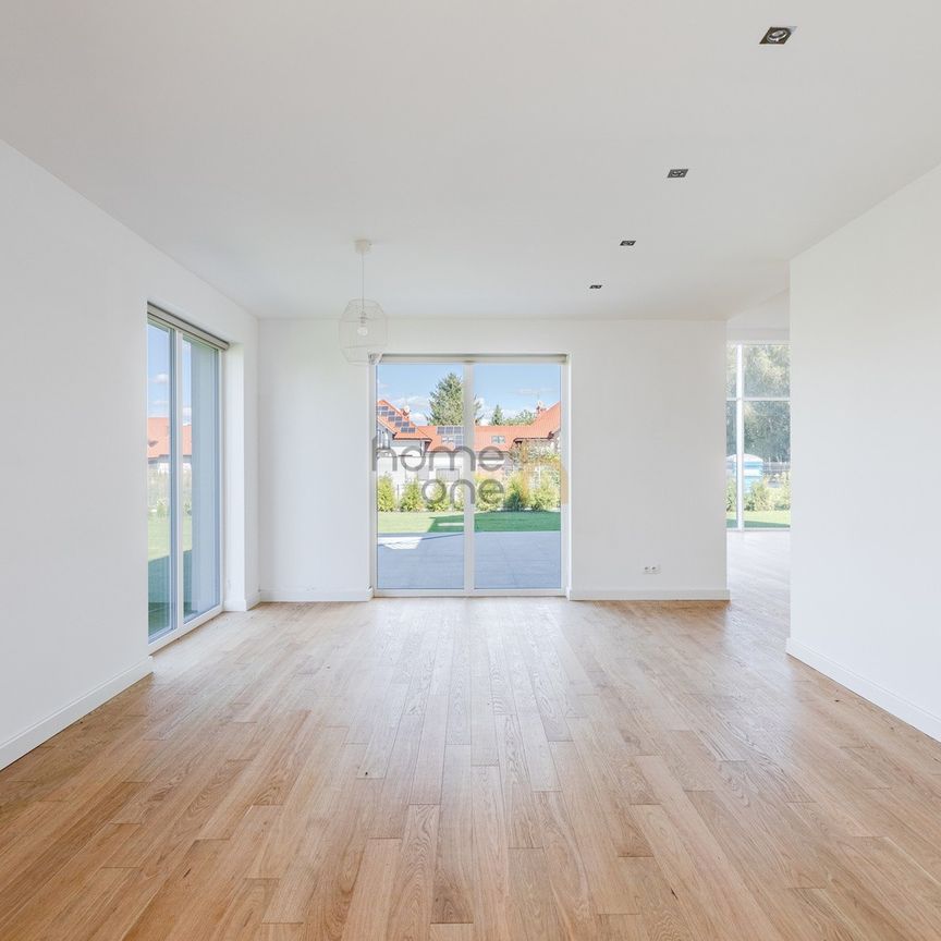 Nowy | wolnostojący | 420 m2 | 4 syp | duży ogród - Photo 1