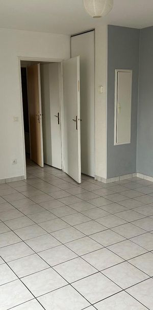 Location Appartement 2 pièces 44m² COULOGNE 62137 - Photo 1