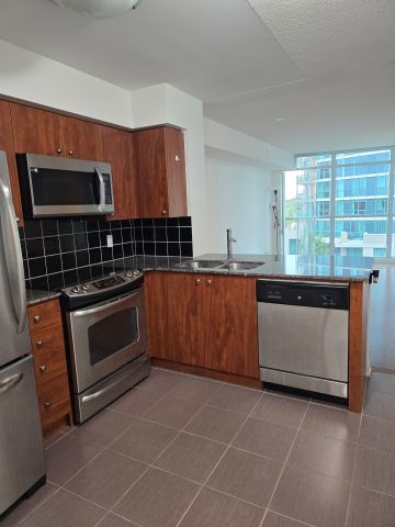 For Lease - 215 SHERWAY Gardens Unit# 505, Toronto, Ontario - Photo 3