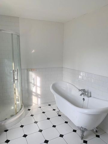 3 bedroom maisonette to rent - Photo 2