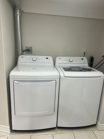 For Lease - 35 Cobblehill Crescent Unit# Basement, Brampton, Ontario - Photo 4