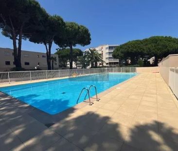 Location Appartement 2 pièces 52 m2 à Fréjus - Photo 3