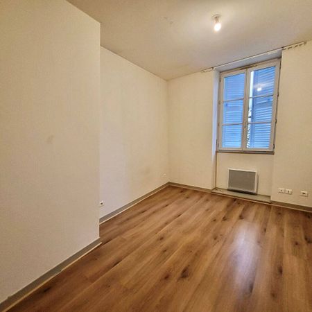 Location appartement 2 pièces 49 m² à Bourg-en-Bresse (01000) - Photo 4