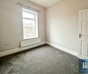 Belton Street, Moldgreen, Huddersfield, HD5 - Photo 4
