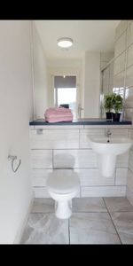Studio Flat, Wolstenholme Square, L1 - Photo 3