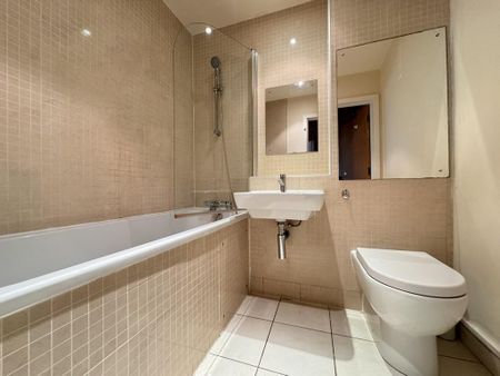 1 bedroom apartment to rent - Photo 4