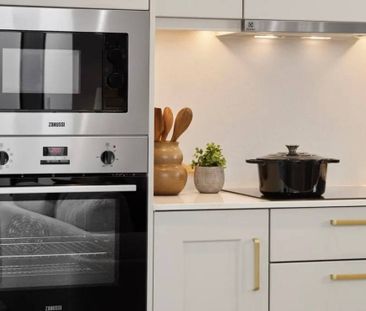2 Bed Flat, Fauna House, IG11 - Photo 5