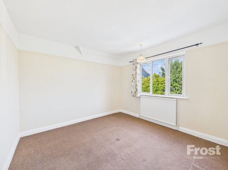 St Andrews Way, Slough, Berkshire,SL1 - Photo 3