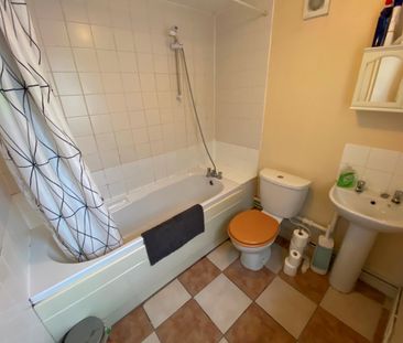 3 Bed Terraced House, Portswood Road, SO17 - Photo 6