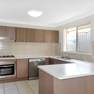 Hamlyn Terrace - Photo 2