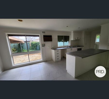 21 Batman Avenue, Shepparton, Vic 3630 - Photo 5