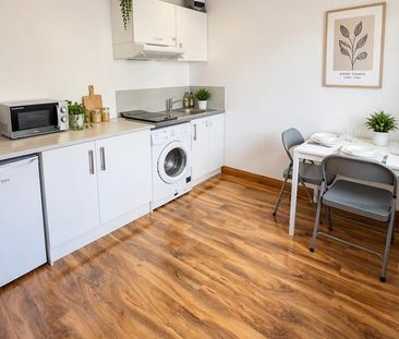 1 bedroom flat to rent - Photo 4