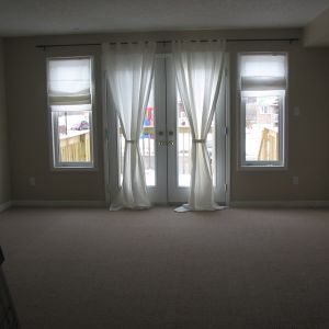 59 Lancaster St. W - Photo 2