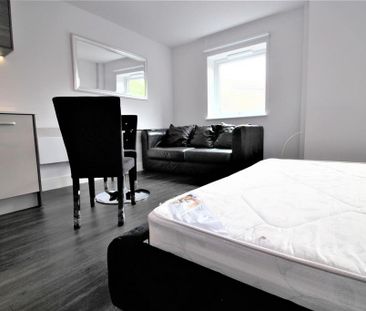Studio to rent - Photo 4