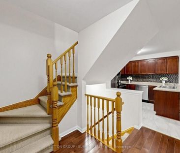 For Lease - 3032 Dewridge Avenue, Oakville, Ontario - Photo 4