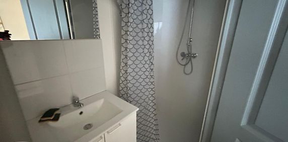 Location Appartement 1 pièce 25m² DOUAI 59500 - Photo 2