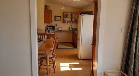 Charming Country Cottage - 2BR, 2BA - Photo 2