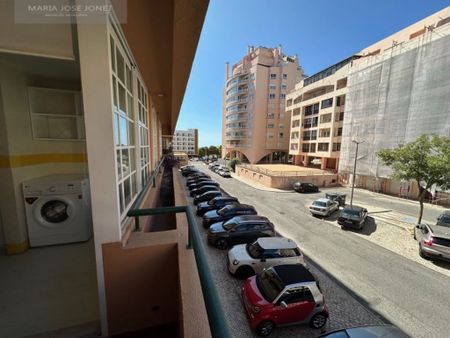 3 room luxury Apartment for rent in Cascais, Lisbon - Photo 2