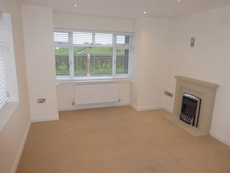 3 bedroom House To Let - Photo 5